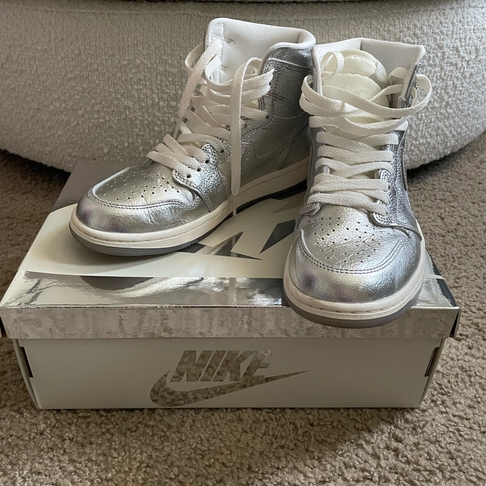 Air Jordan 1 Retro High OG Sneakers